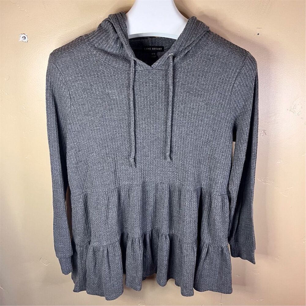 Lane Bryant‎ Women's Gray Hooded Tiered Swing Top Size 10/12 Long Sleeve Cozy